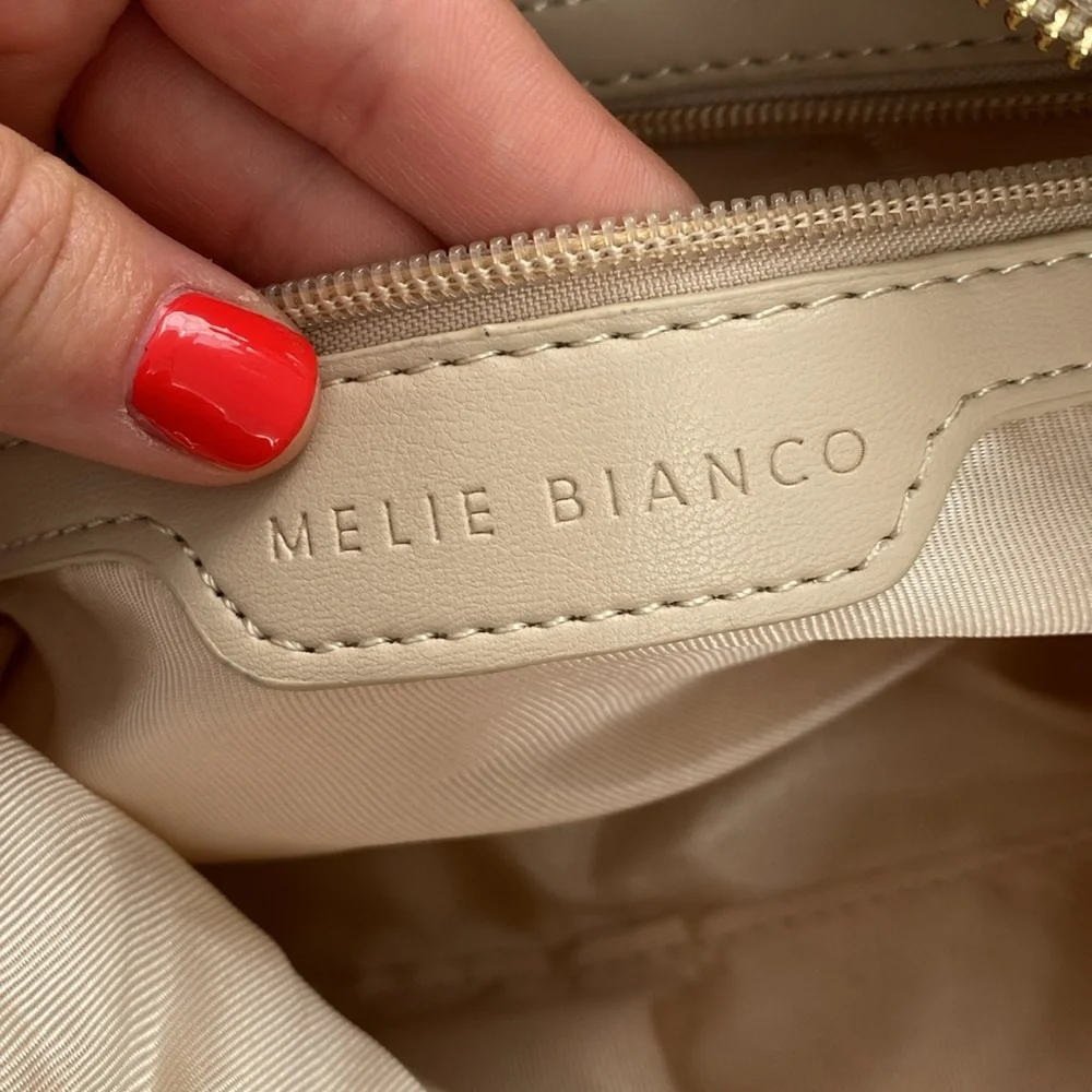 Merlie Blanco Ivory woven shoulder bag. - Picture 8 of 12